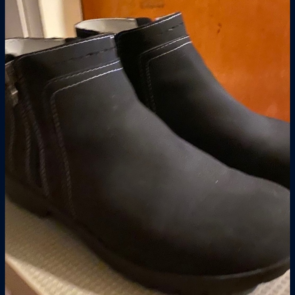 Women boots